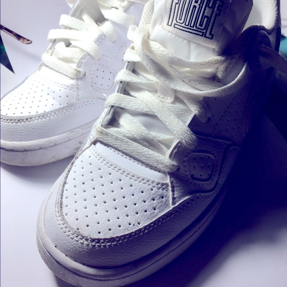 Nike (Force) big kids sneakers